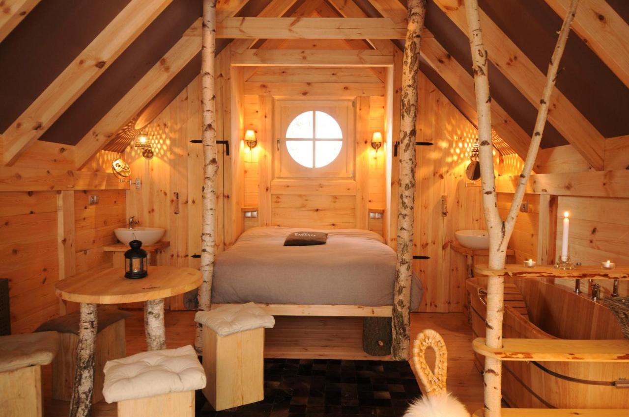 Cabane Lodge Domaine Du Lac Chambon Murol Dış mekan fotoğraf